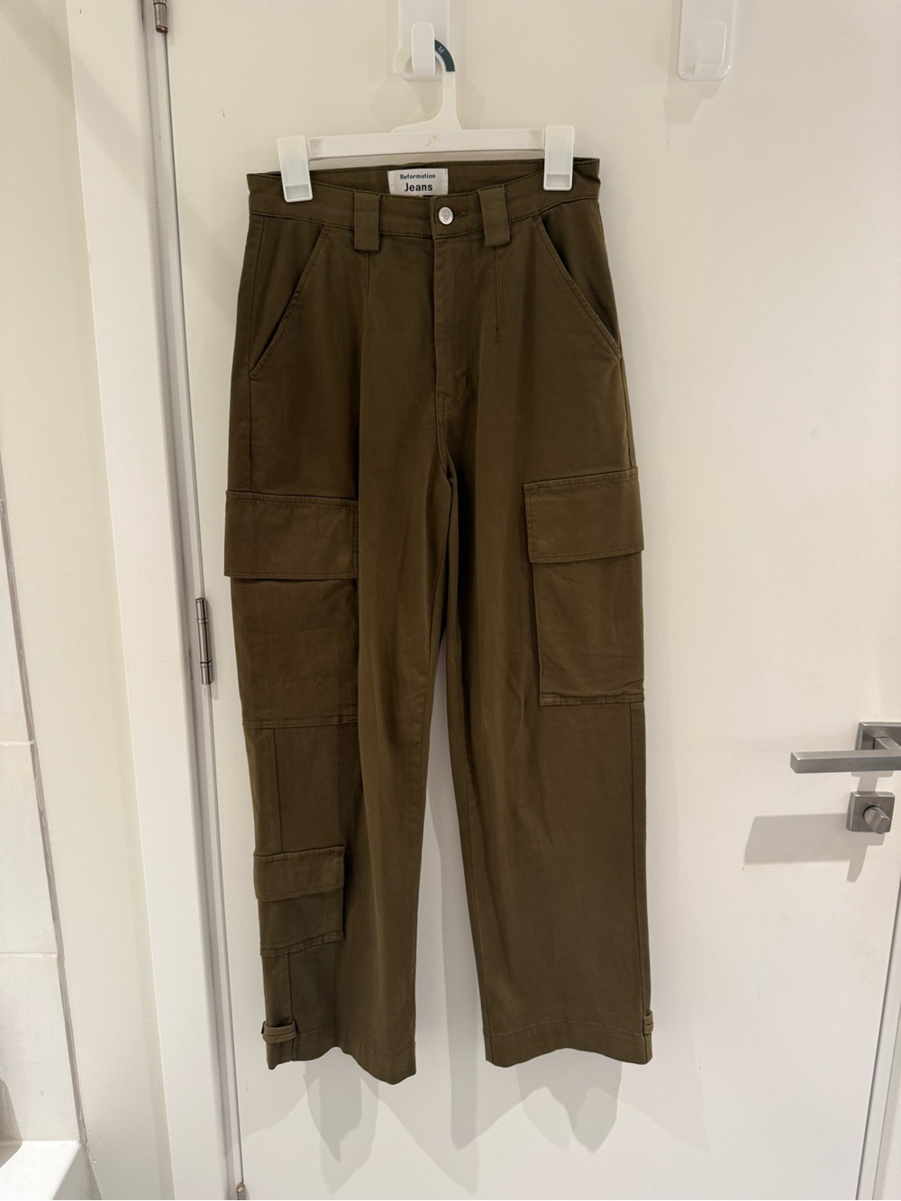 Jeans Cargo Pants in Olive Green - Reformation